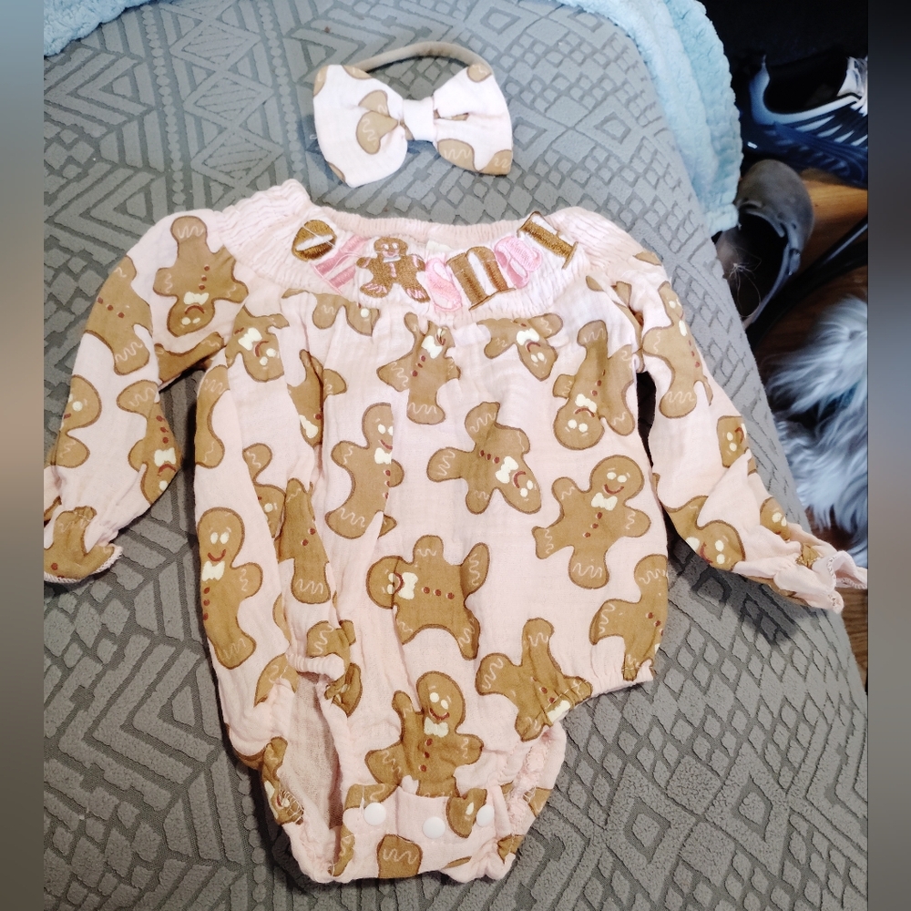 Adorable Gingerbread Print Pink Baby Romper